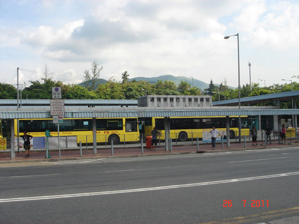 公交車地板工程案例-落馬洲皇崗穿梭過(guò)境巴士